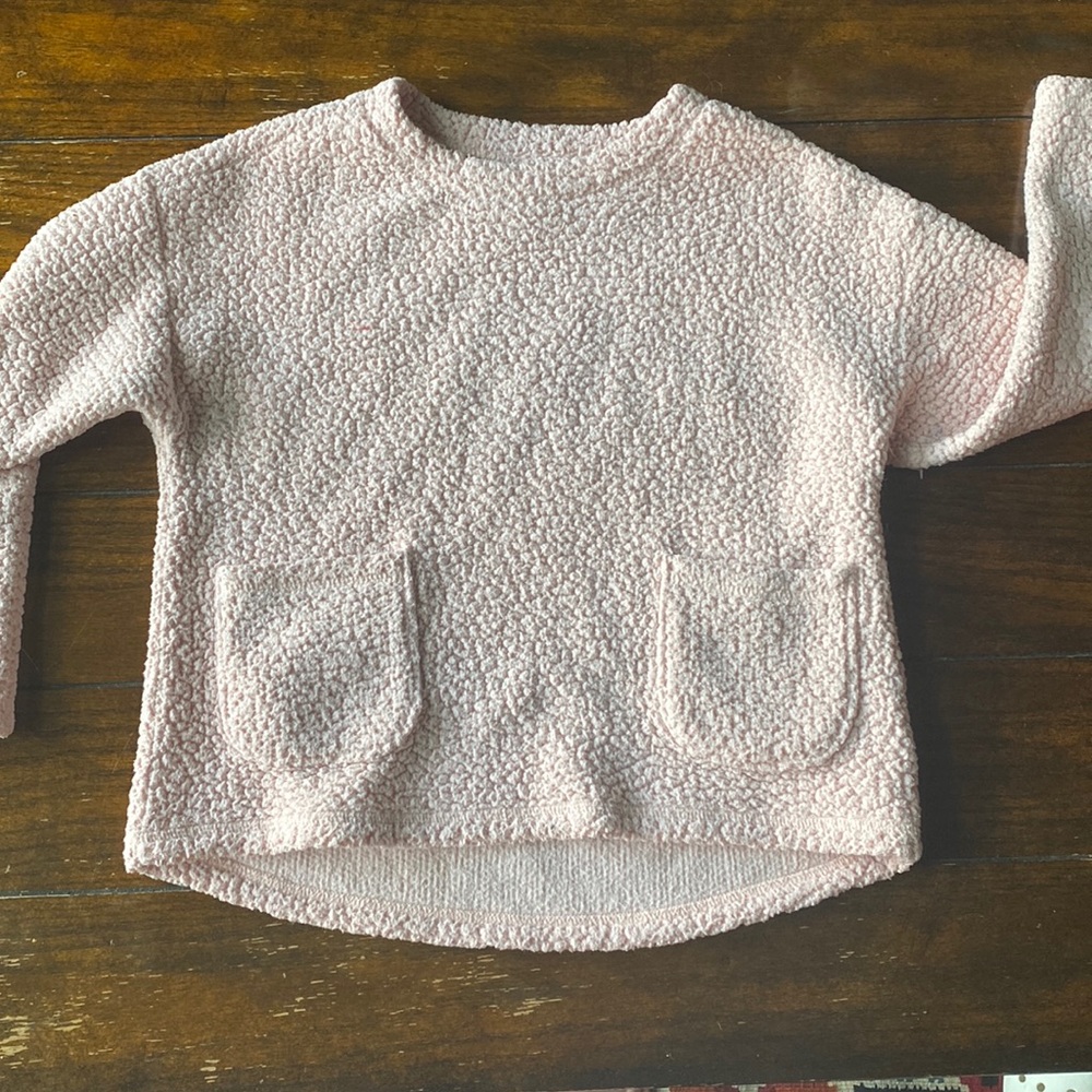 Old navy pink sweater. girls youth L. Worn.